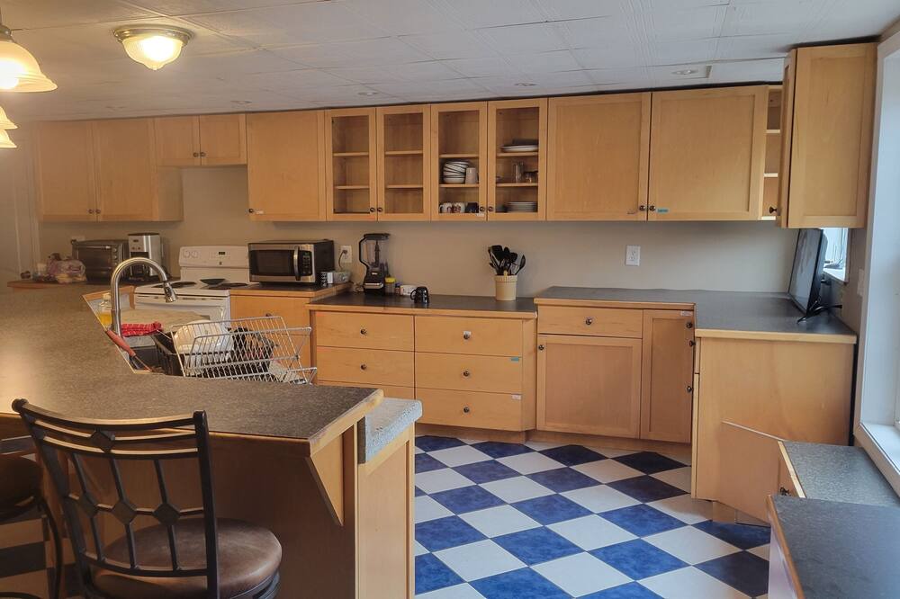 Photo of Kitchen in Glenburn