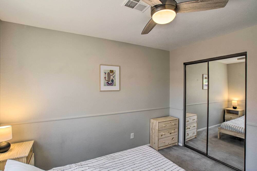Photo of Bedroom in Alta Mesa Community Association