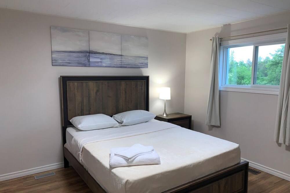 Photo of Bedroom in Fort Erie