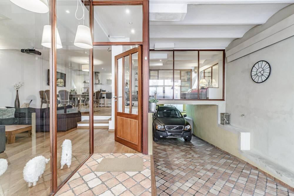 Photo of Others in Carnot