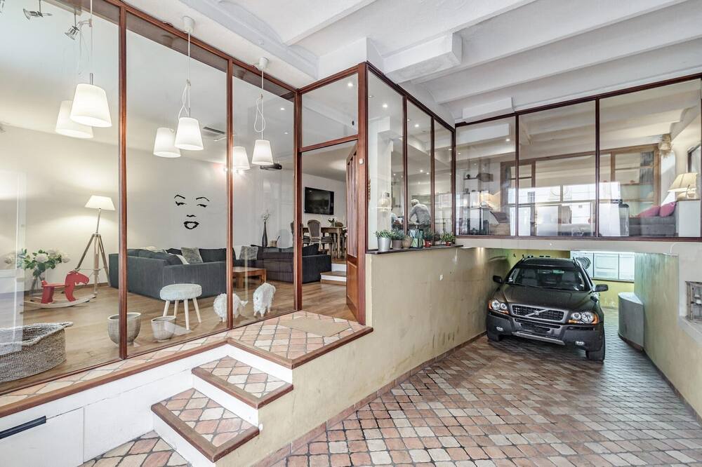 Photo of Others in Carnot