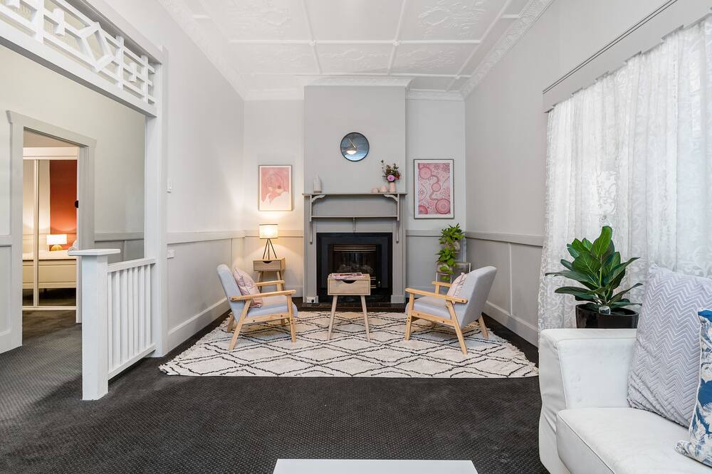 Photo of Others in Burringbar