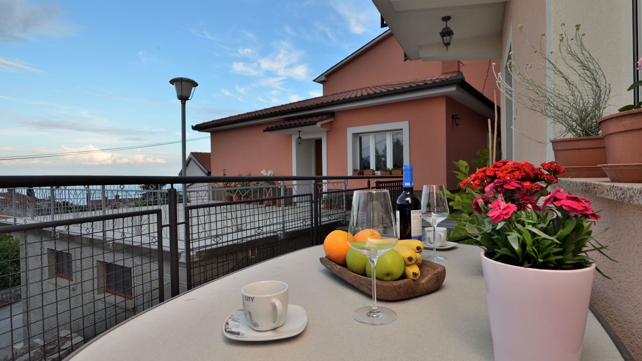 Photo of Outdoor in Bregi