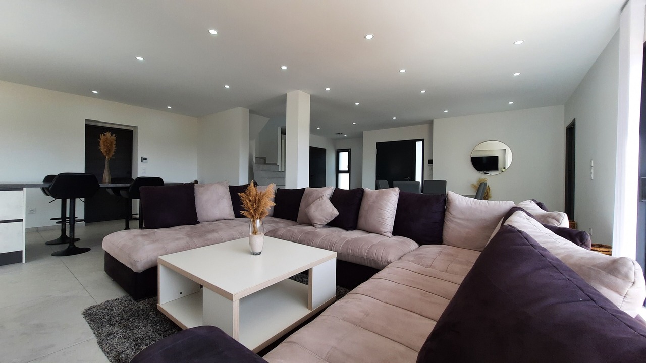 Photo of Livingroom in Saint-Just