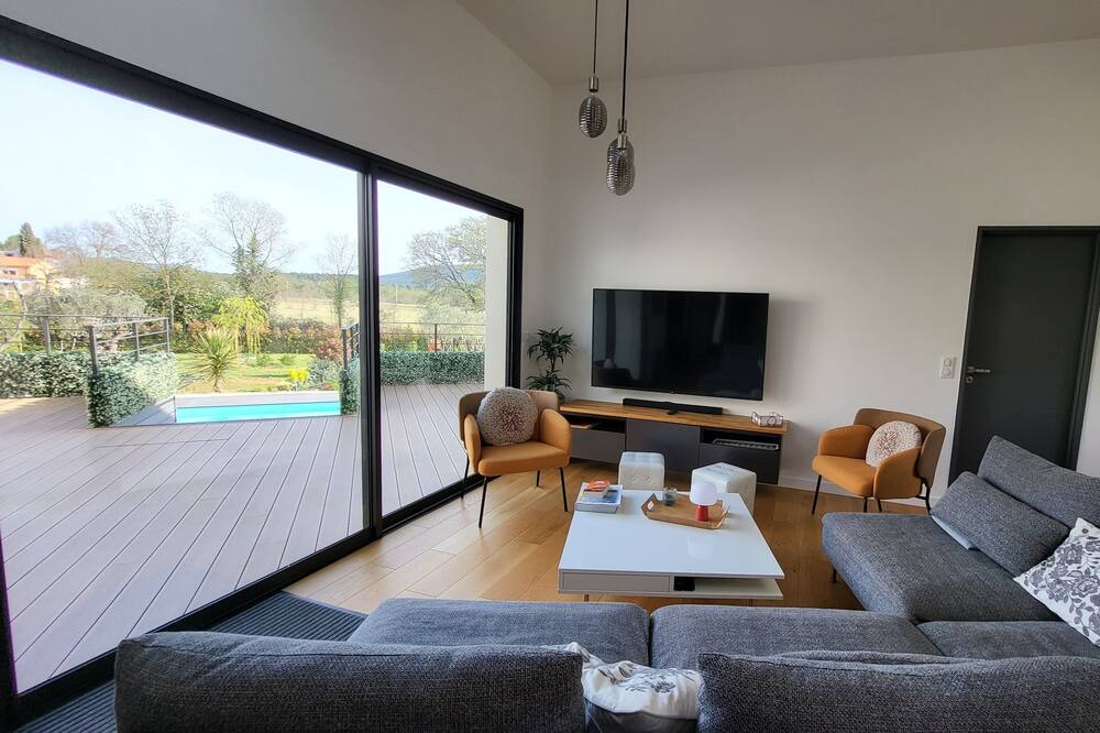 Photo of Livingroom in Montarnaud