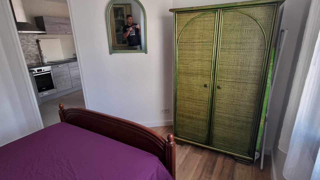 Photo of Bedroom in Montbazin