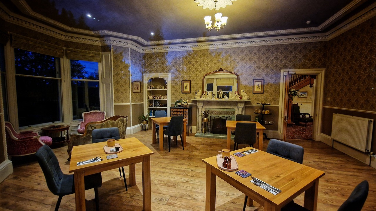 Photo of Others in Elgin