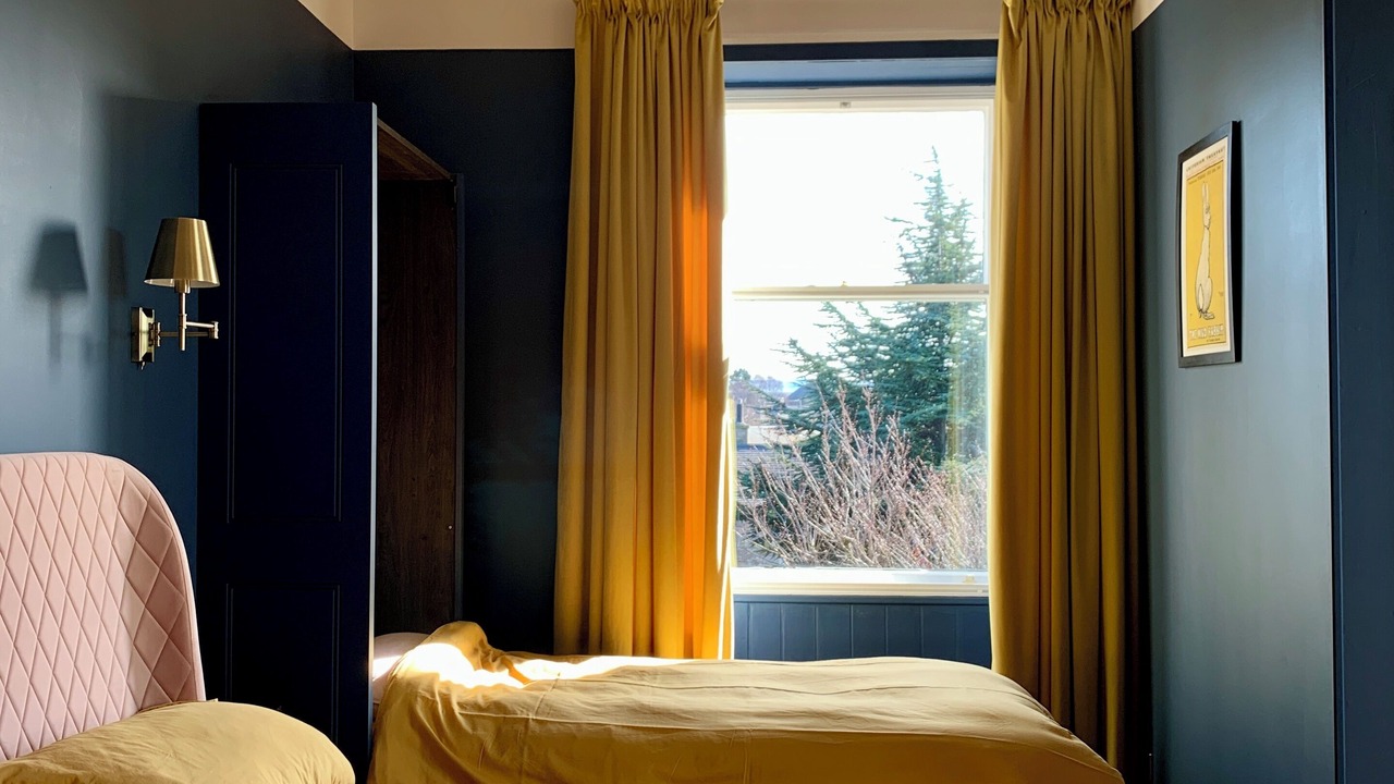 Photo of Bedroom in Elgin