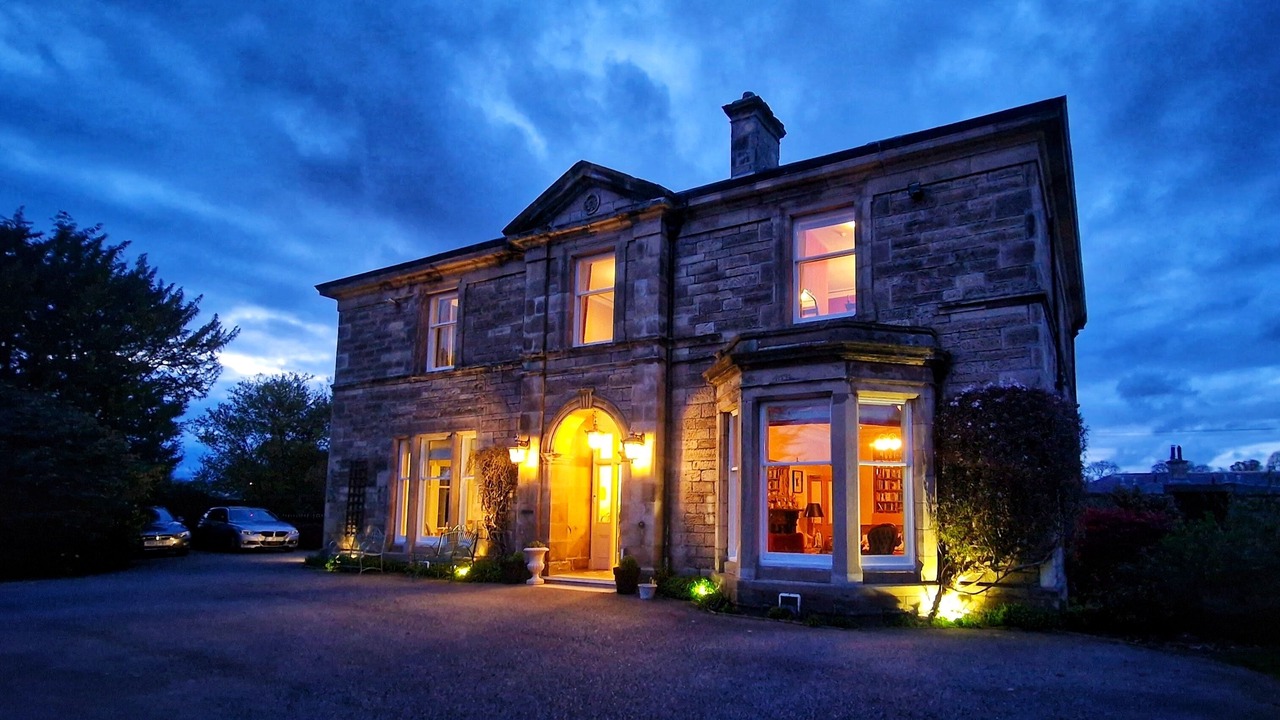 Photo of Outdoor in Elgin