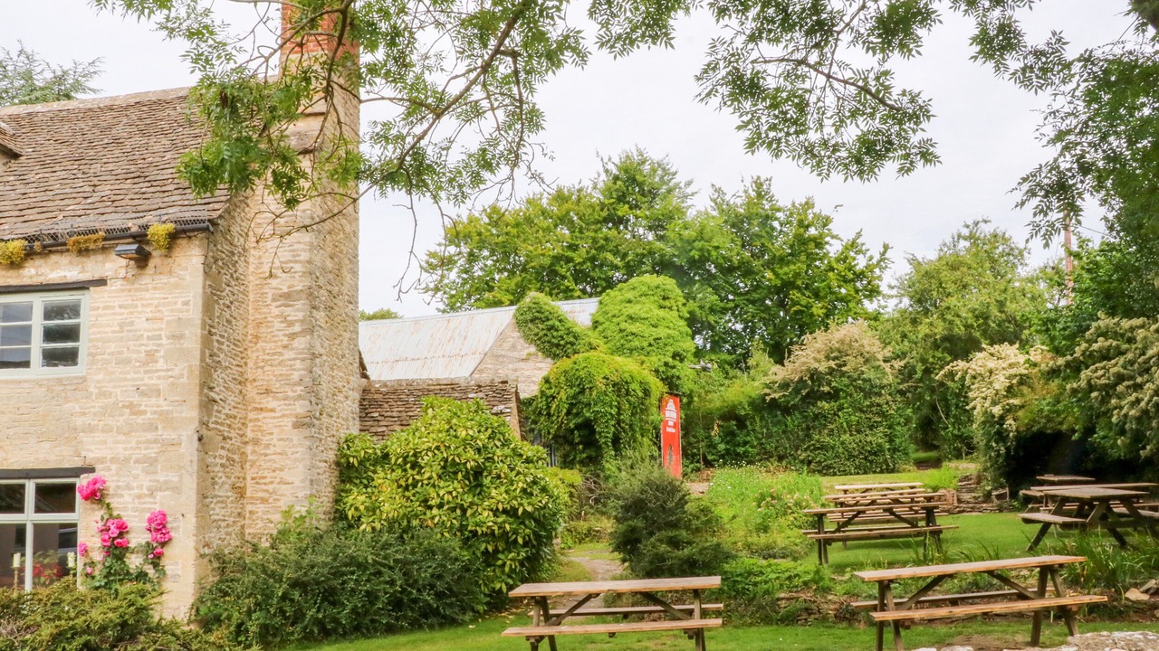 Photo of Others in Burford