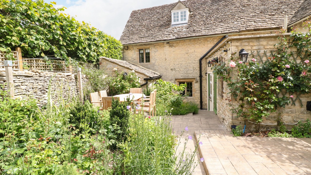 Photo of Others in Burford