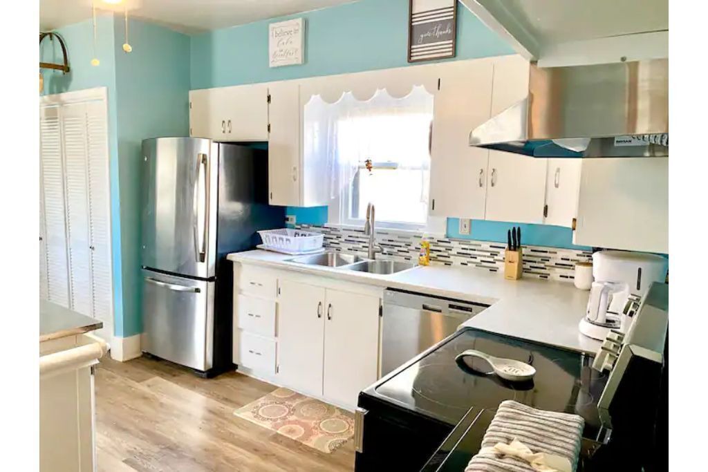 Photo of Kitchen in Sayles Blvd. Area