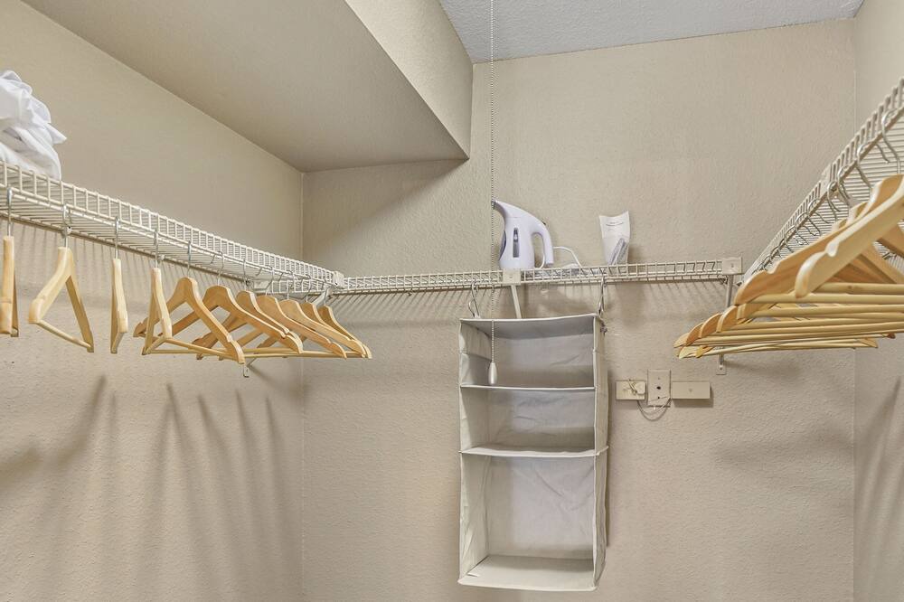 Photo of Bedroom in East Riverside - Oltorf