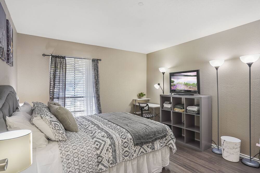 Photo of Bedroom in East Riverside - Oltorf