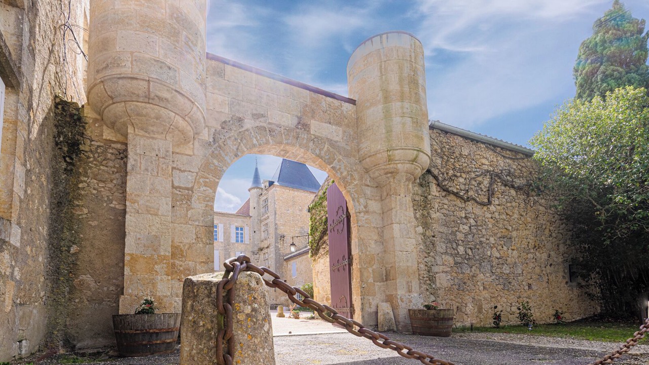 Photo of Outdoor in Caussens