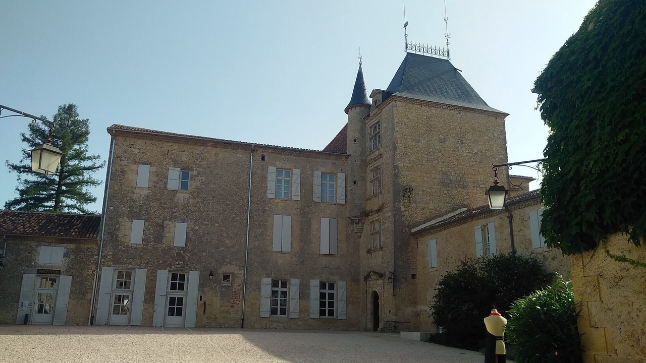 Photo of Outdoor in Caussens