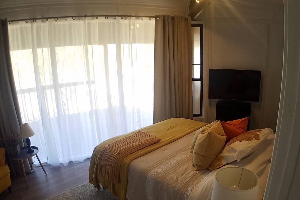 Photo of Bedroom in Jones Mills