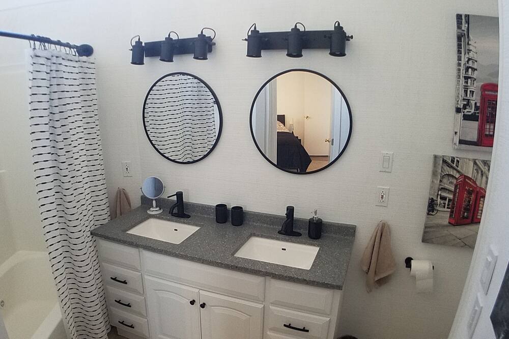 Photo of Bathroom in Jones Mills