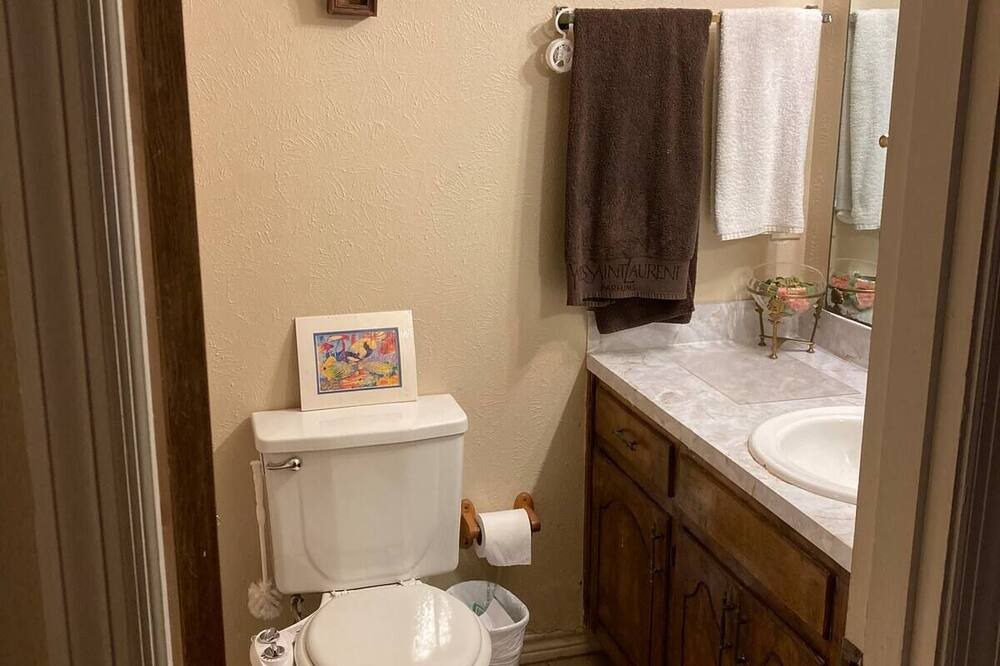 Photo of Bathroom in Wichita Falls