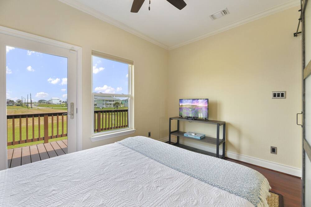 Photo of Patio Balcony in Indian Beach
