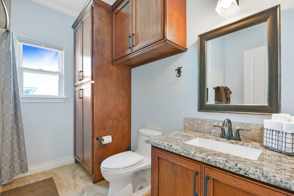 Photo of Bathroom in Indian Beach