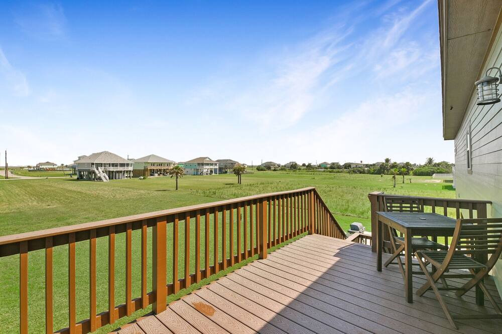 Photo of Patio Balcony in Indian Beach