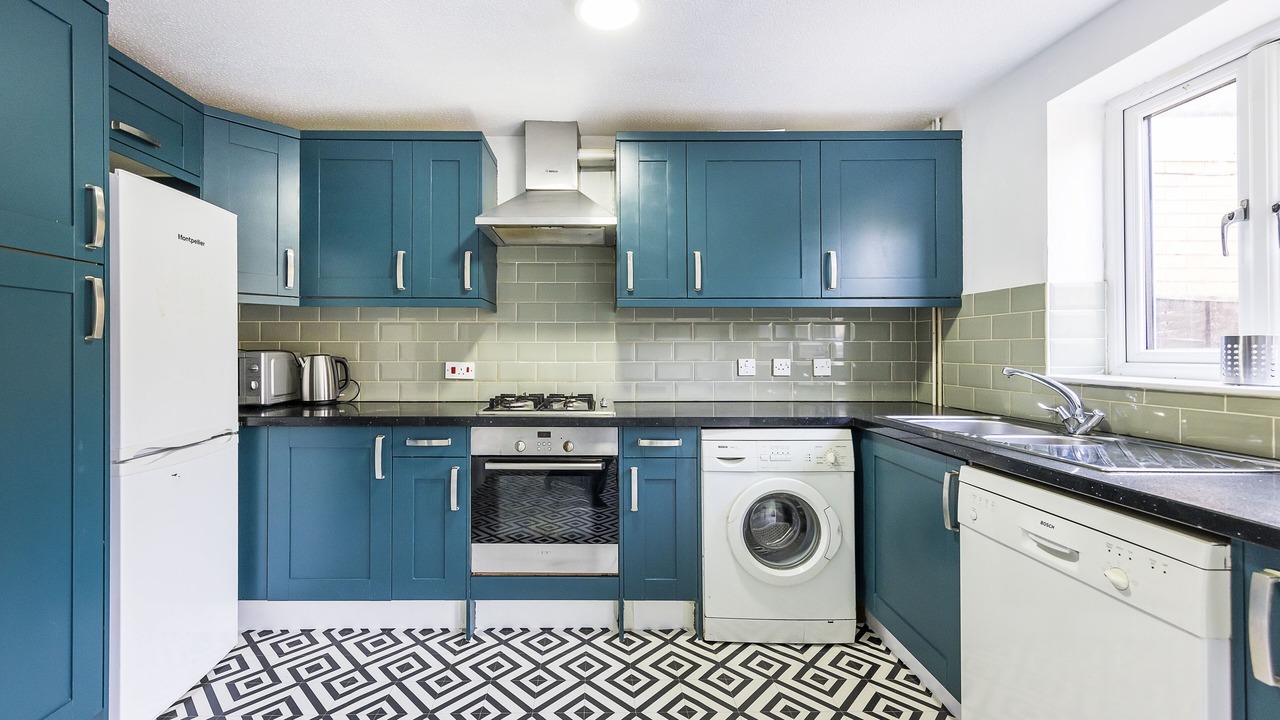 Photo of Kitchen in Island Gardens