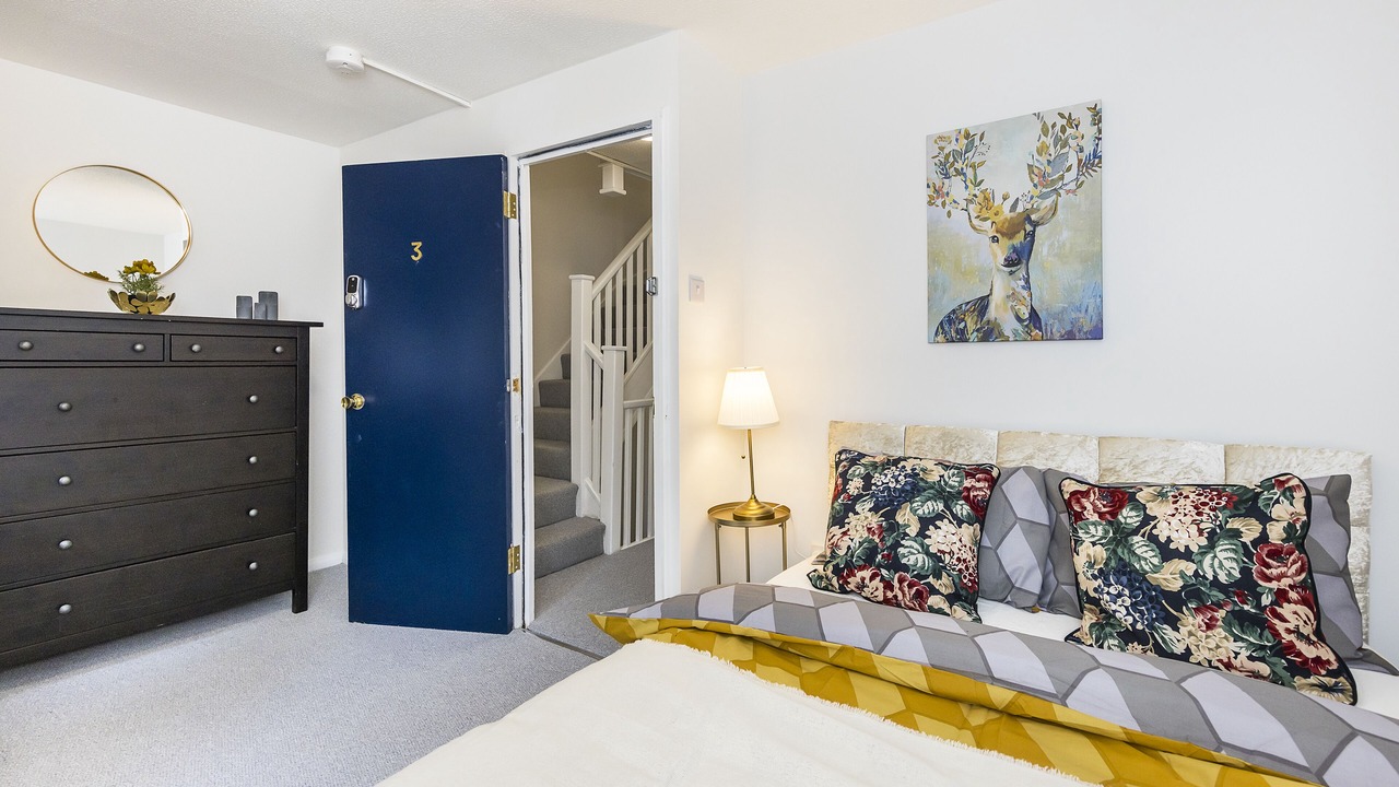 Photo of Bedroom in Island Gardens