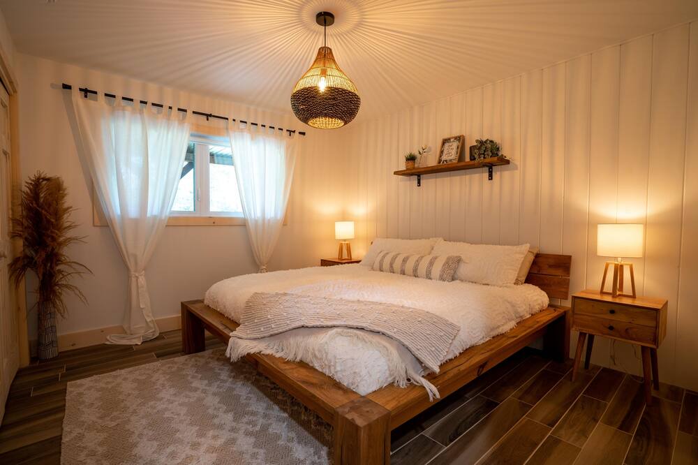 Photo of Bedroom in Mansonville