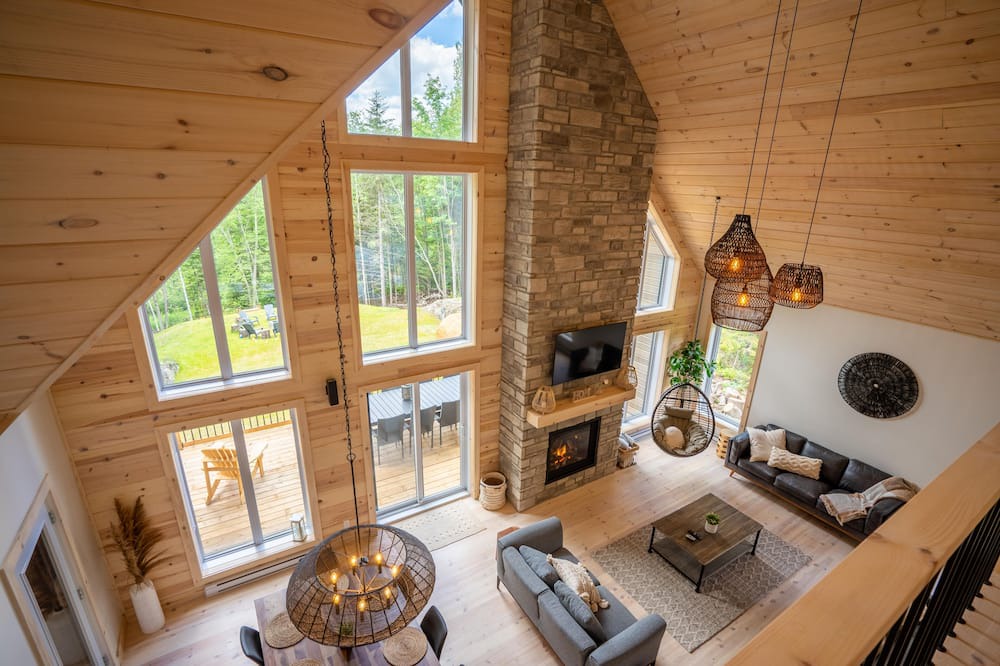 Photo of Livingroom in Mansonville