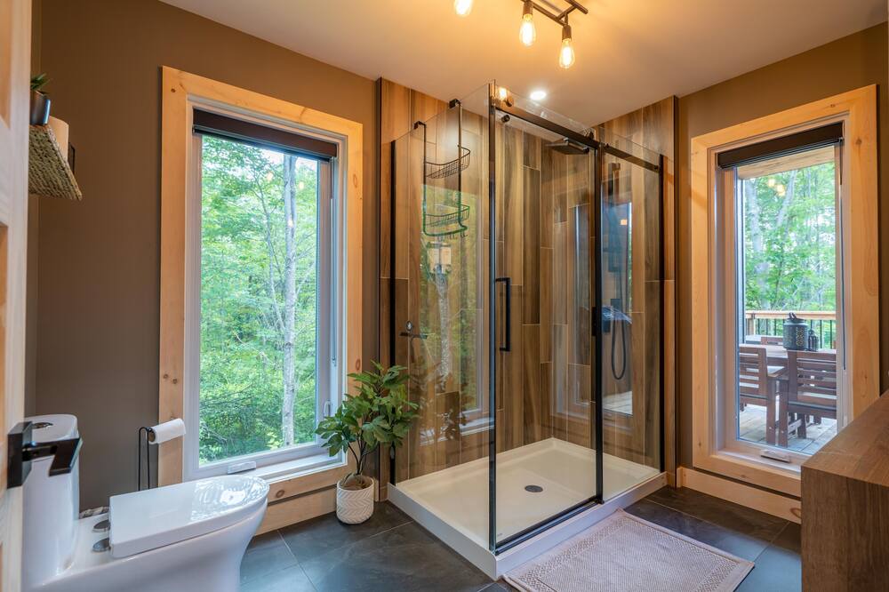 Photo of Bathroom in Mansonville