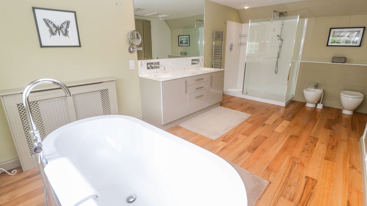 Photo of Others in St Wenn