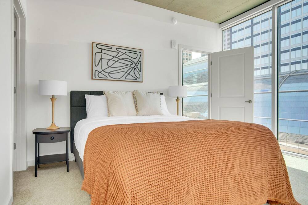 Photo of Bedroom in Uptown