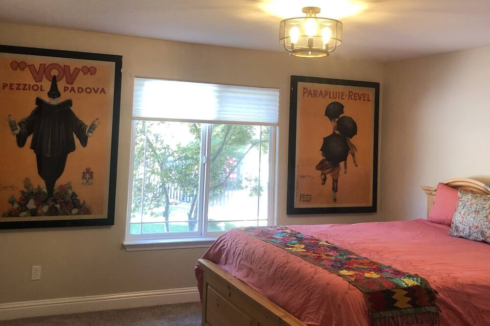 Photo of Bedroom in Copperopolis