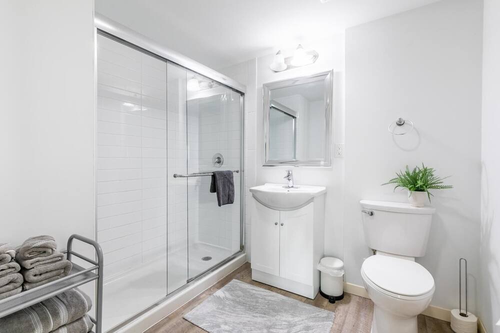 Photo of Bathroom in Beasley