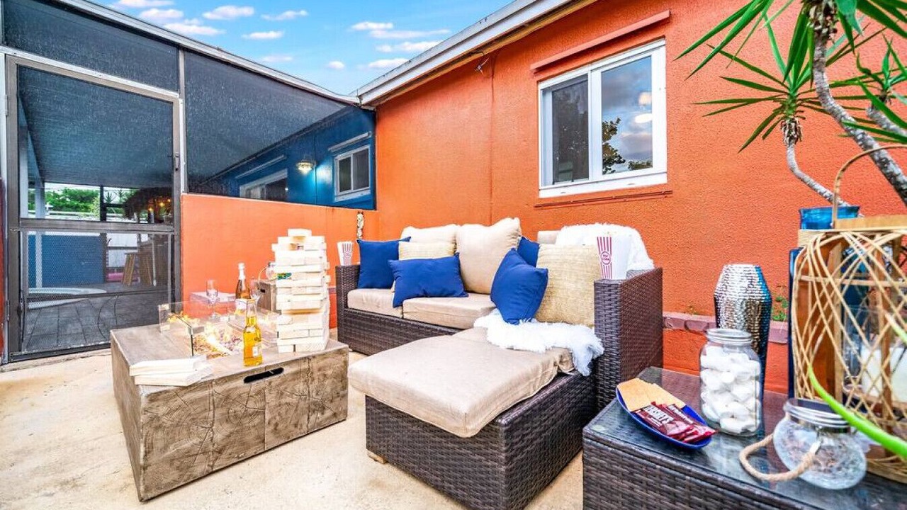 Photo of Patio Balcony in Oakland Park