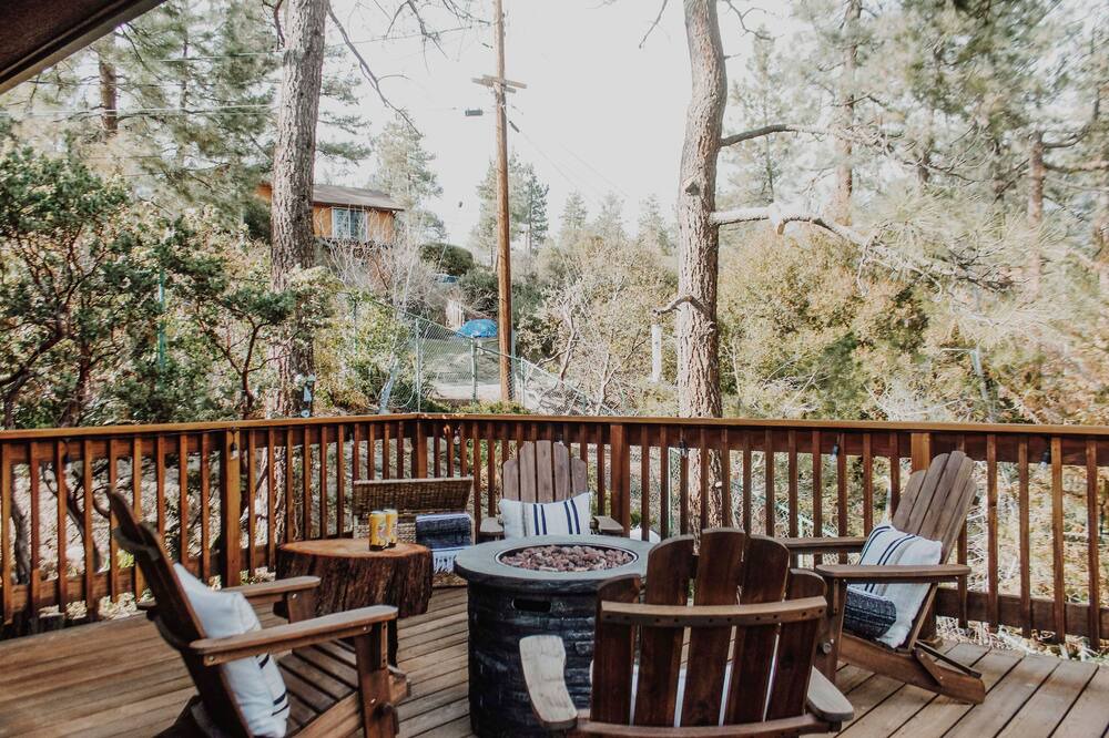 Photo of Patio Balcony in Idyllwild