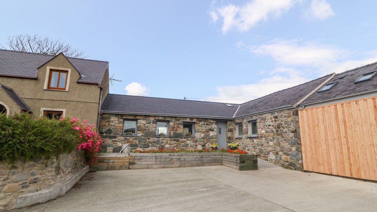 Photo of Outdoor in Llandwrog