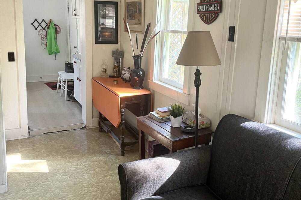 Photo of Livingroom in Victoria Beach
