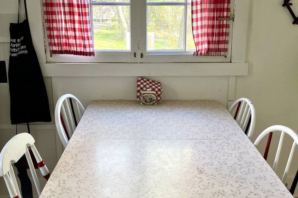 Photo of Kitchen in Victoria Beach