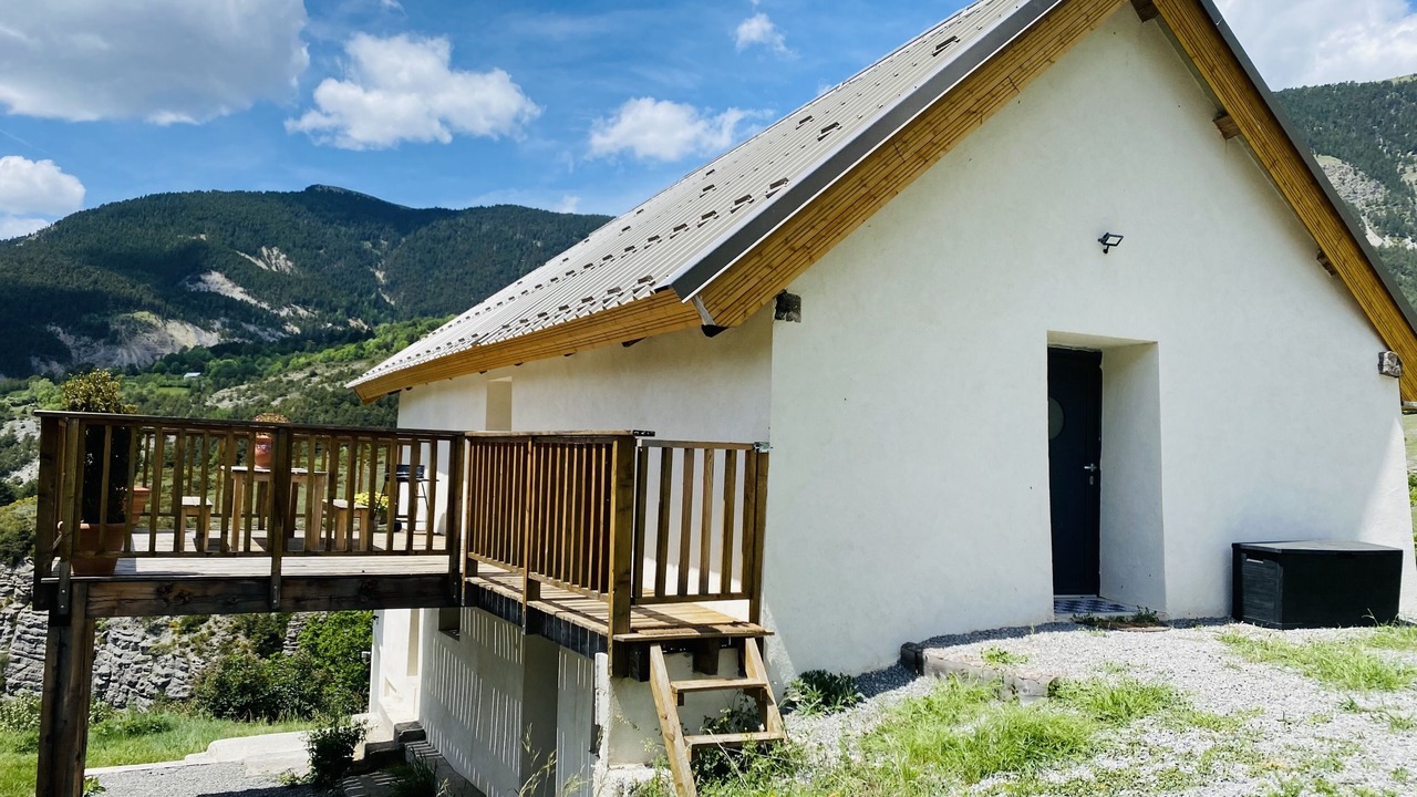 Photo of Outdoor in Peone