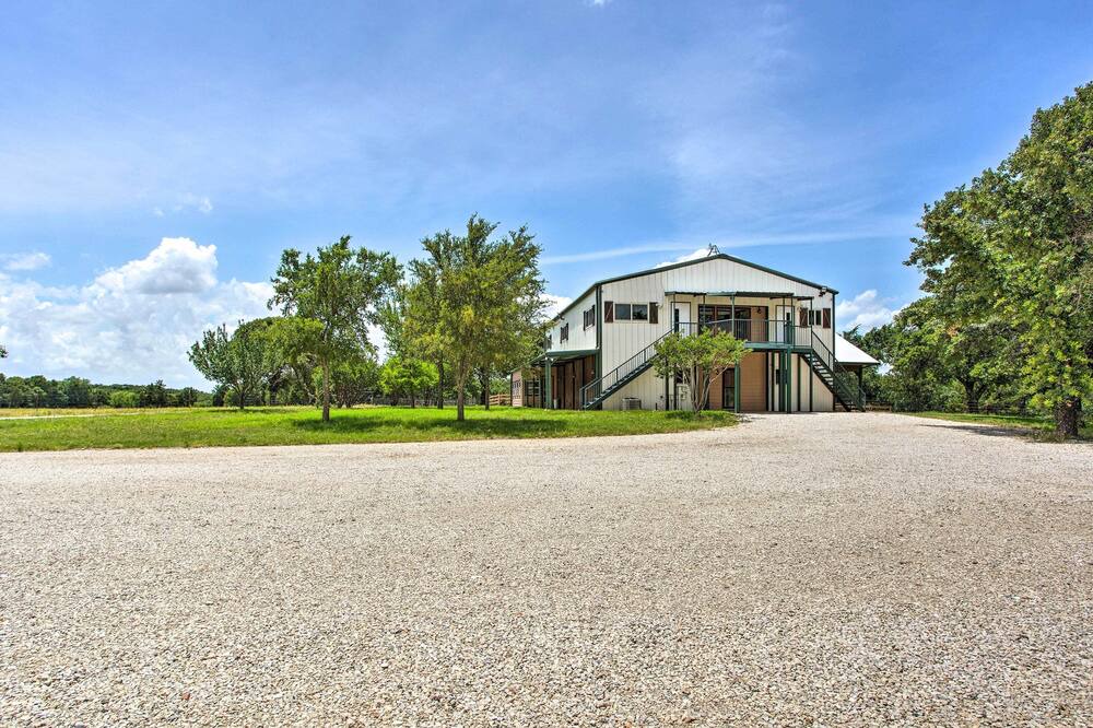 Photo of Outdoor in Pilot Point