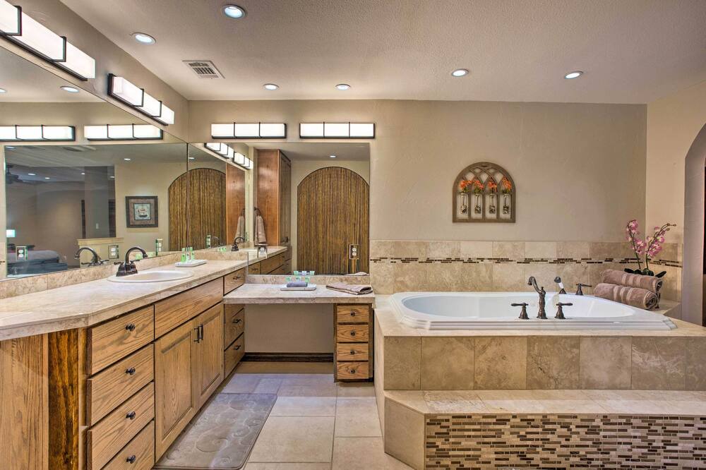Photo of Bathroom in Pilot Point
