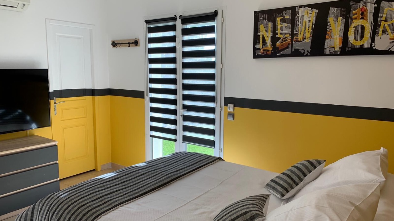 Photo of Bedroom in Saint-Genies-de-Fontedit