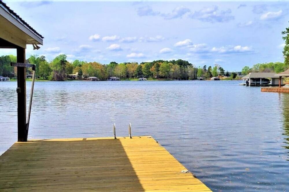 Photo of Outdoor in Leasburg