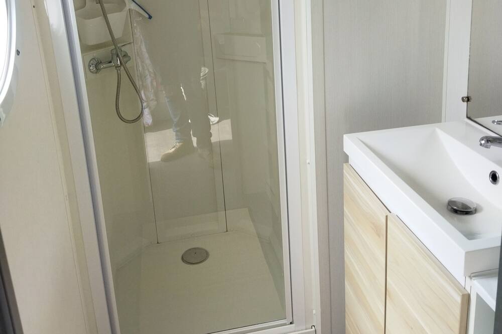 Photo of Bathroom in Biville-sur-Mer