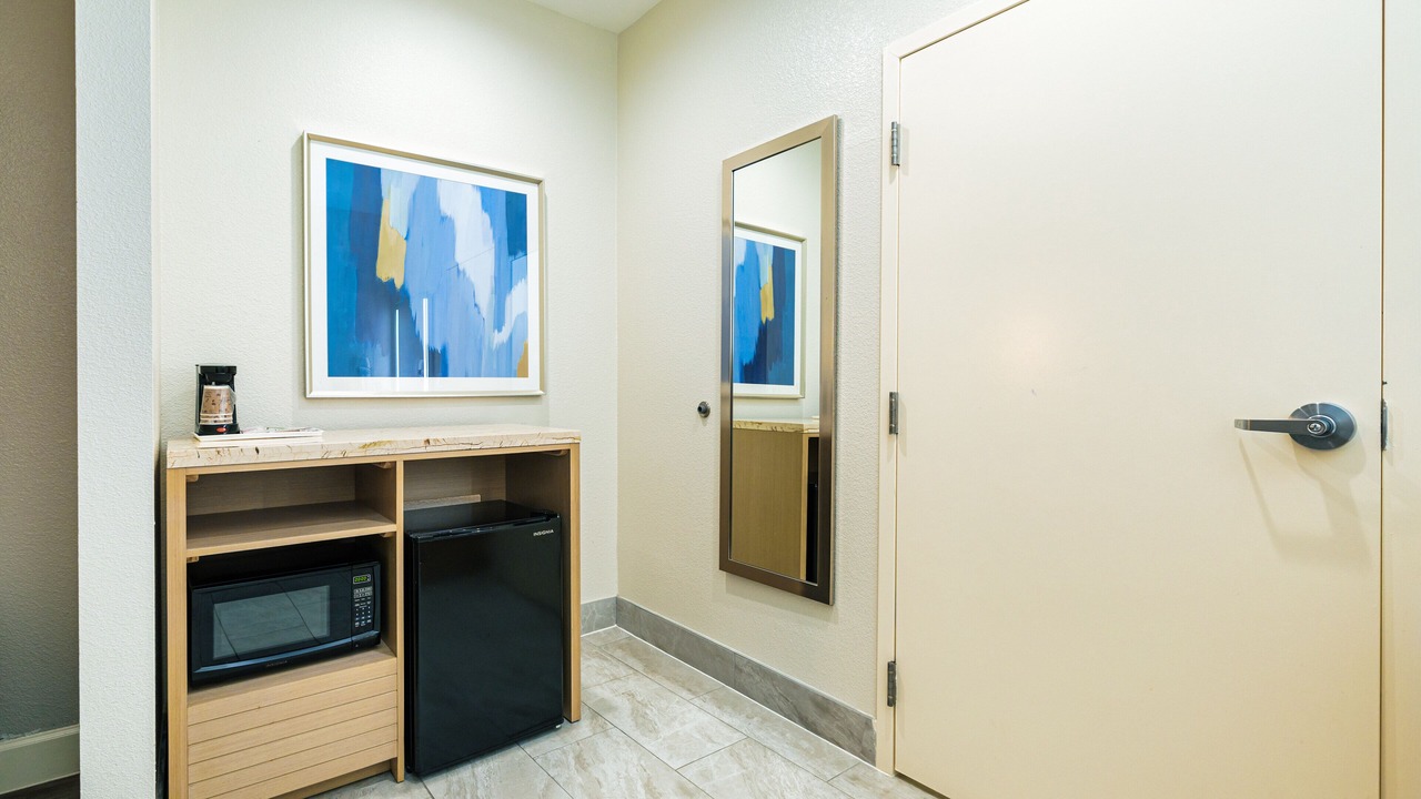 Photo of Bedroom in Humble