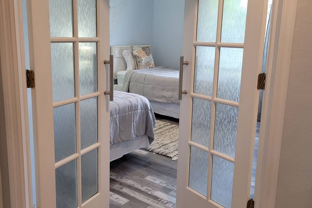 Photo of Bedroom in Pine Island Center