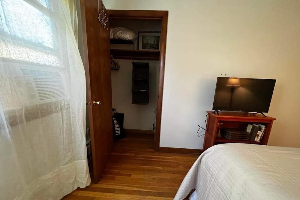 Photo of Bedroom in Nashua