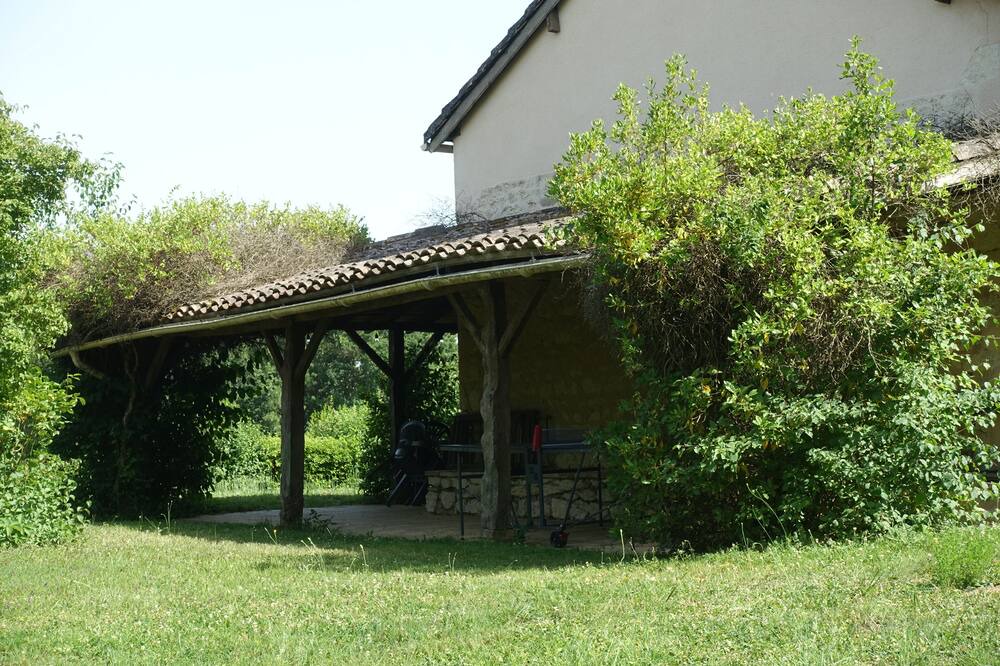 Photo of Outdoor in Castelnau-Montratier-Sainte-Alauzie